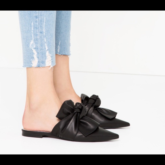 Zara Shoes - Cutest bow mules